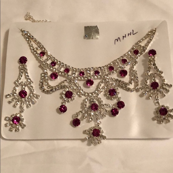 New Necklace with earrings - Picture 5 of 7